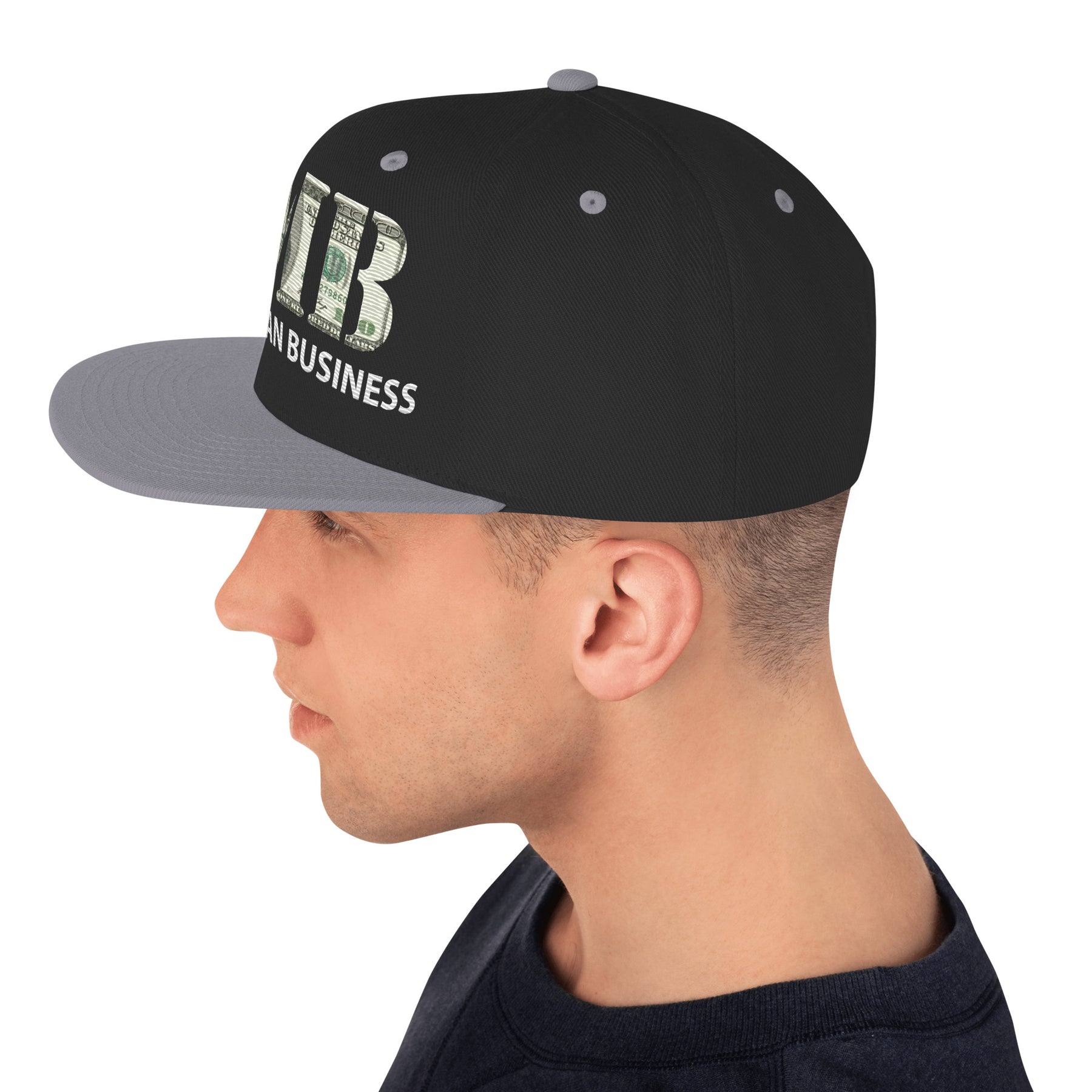 Snapback buckram Hat