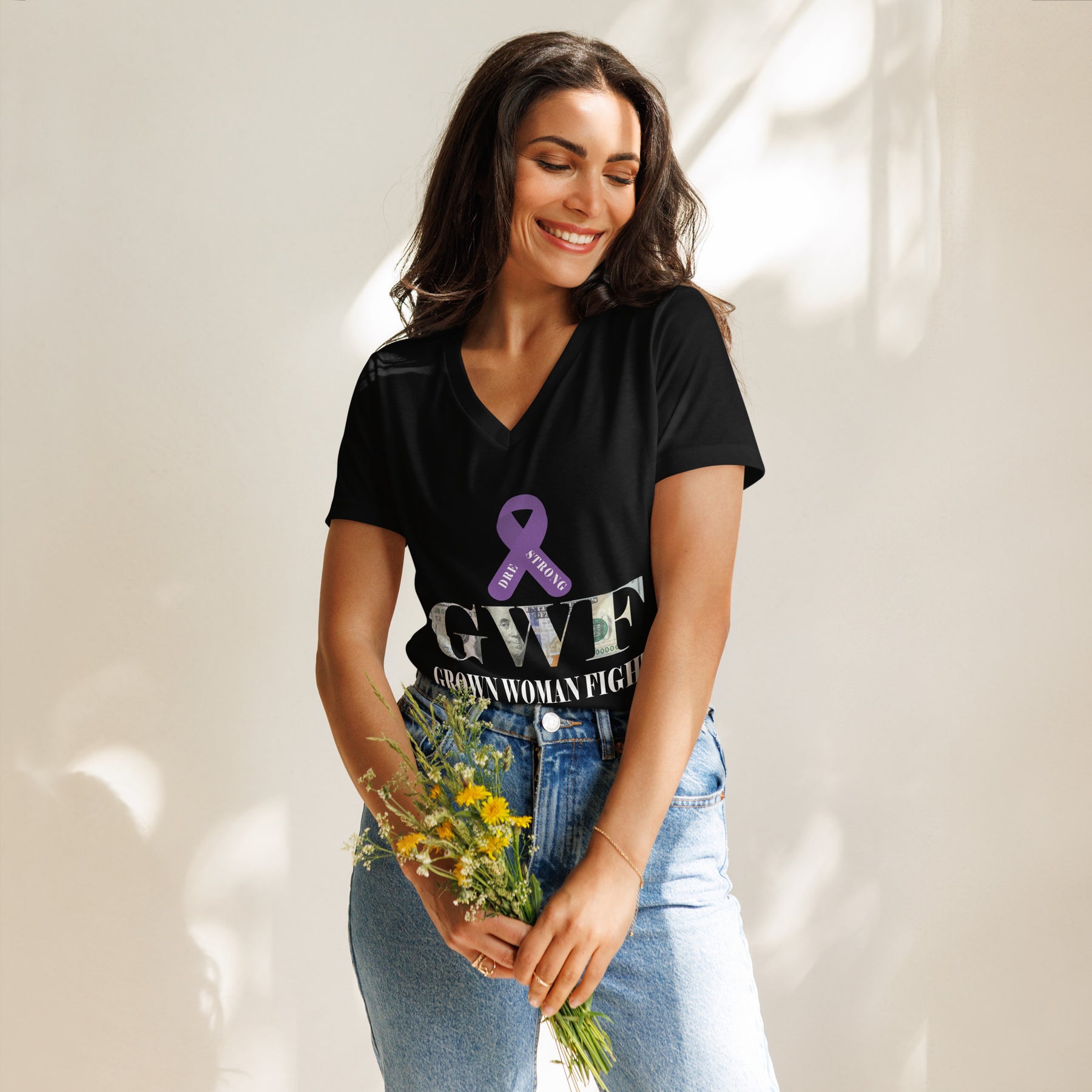 Women’s GWF relaxed v-neck t-shirt